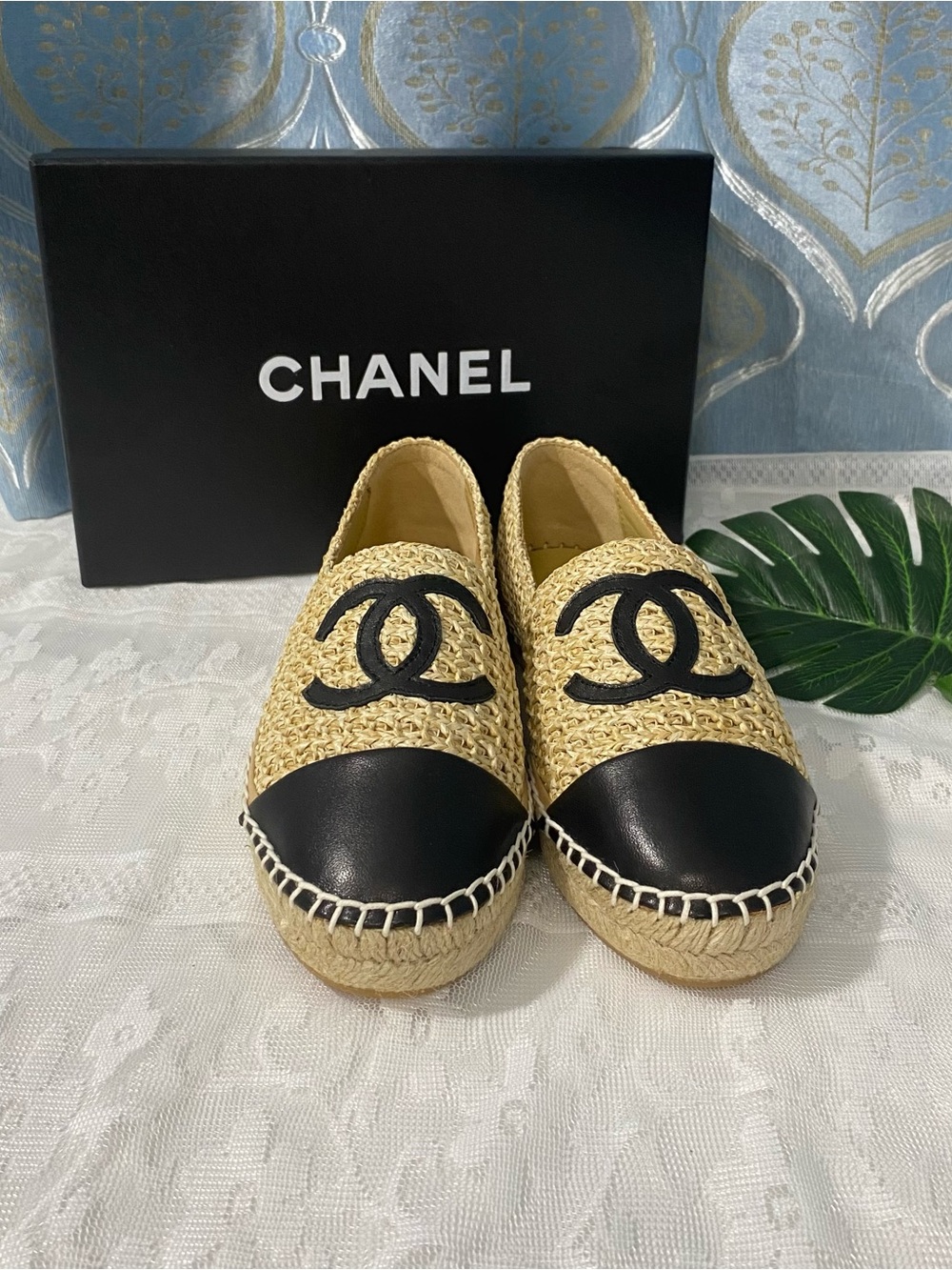 Good CHANEL Beige Raffia Espadrilles with Black Leather Cap Toe and Black CC Log